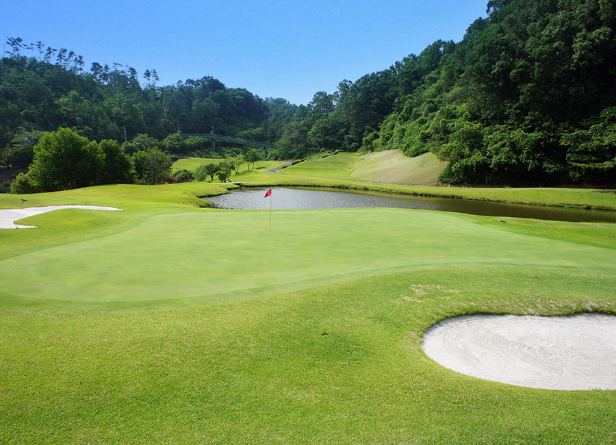 パインツリーゴルフクラブ2h